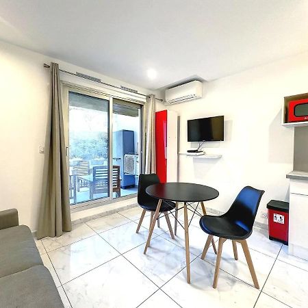 Superbe Studio Terrasse Centre Ville Et Plages A Pieds Cannes Bagian luar foto