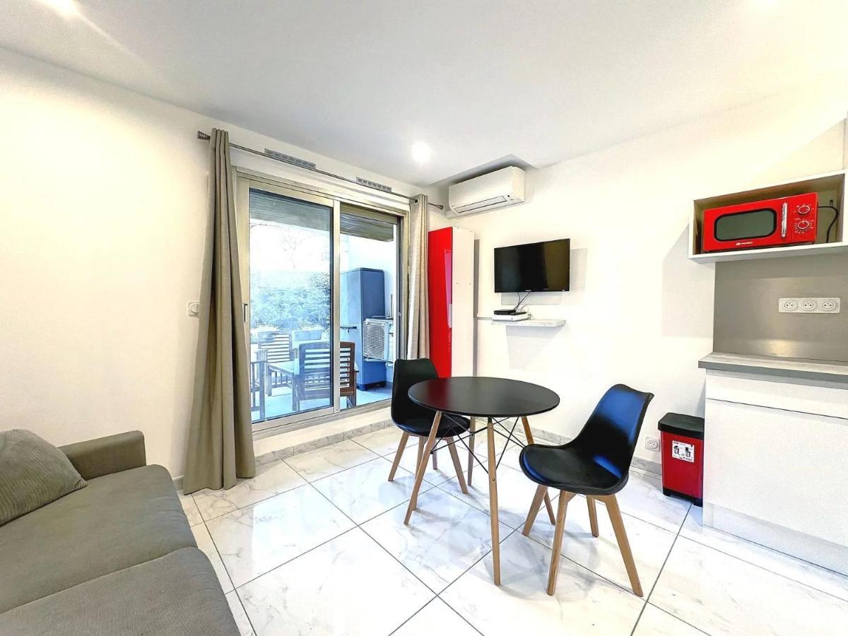 Superbe Studio Terrasse Centre Ville Et Plages A Pieds Cannes Bagian luar foto